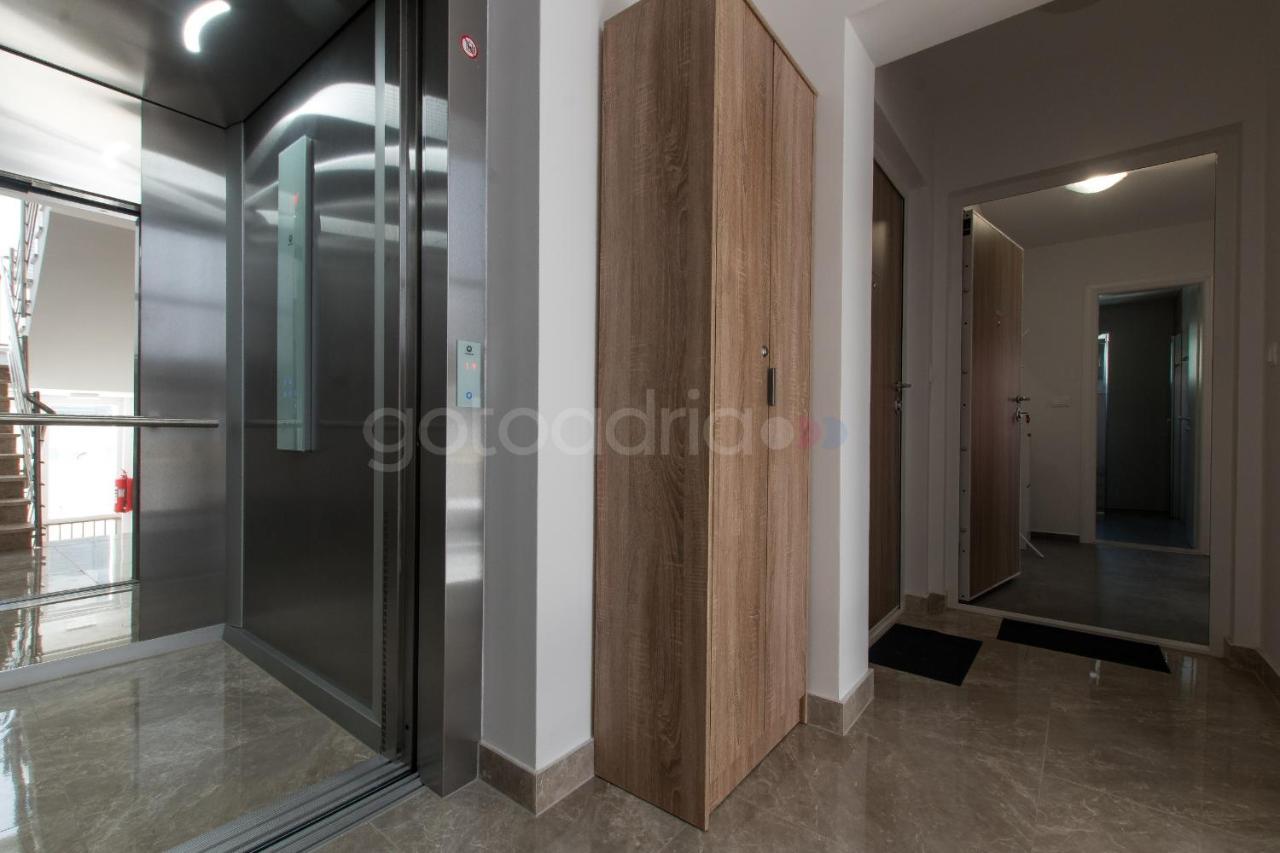 Sea View Apartments Pezze Makarska Dış mekan fotoğraf